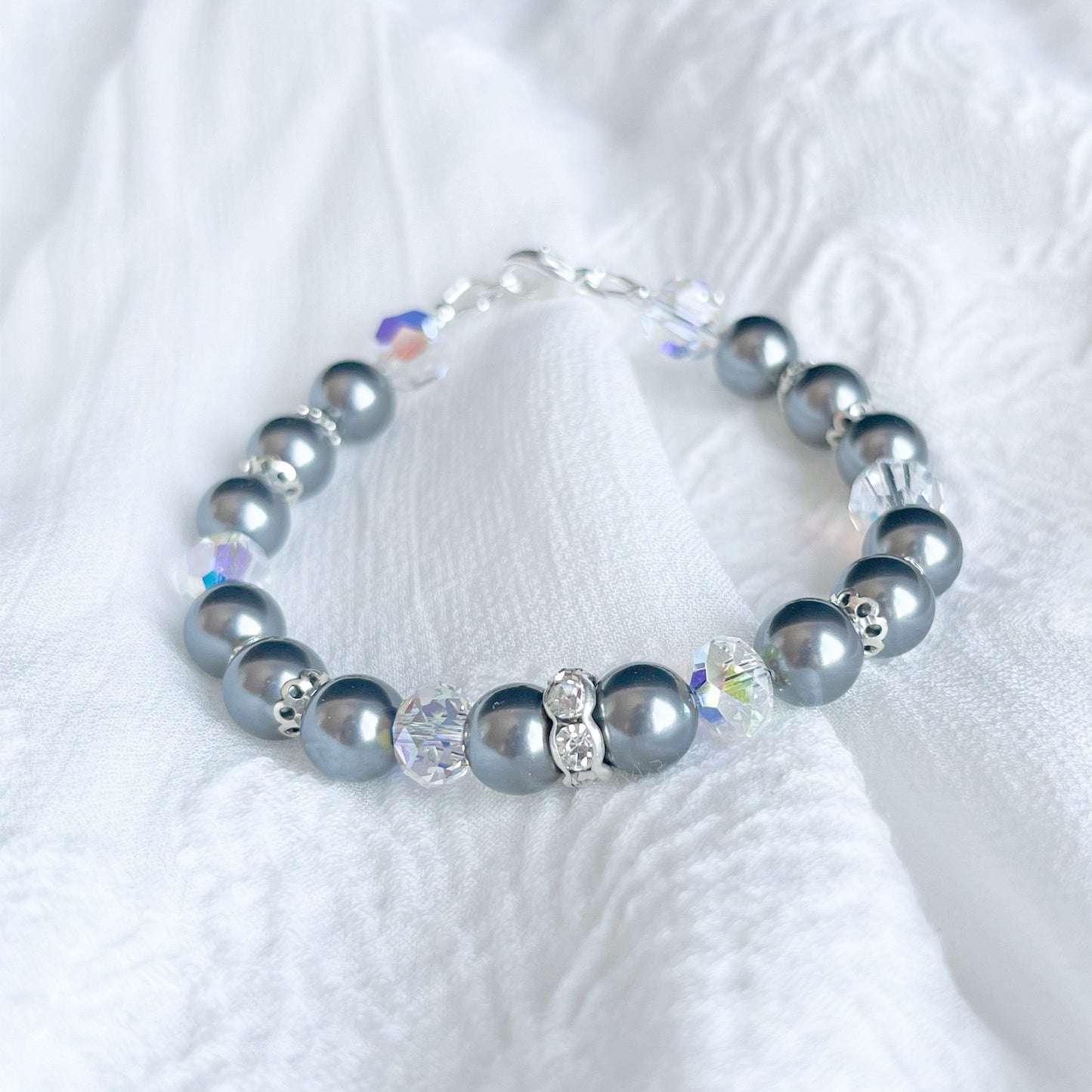 The Amélie Bracelet - Hand-Strung Crystal Pearl Bracelet - Dark Gray