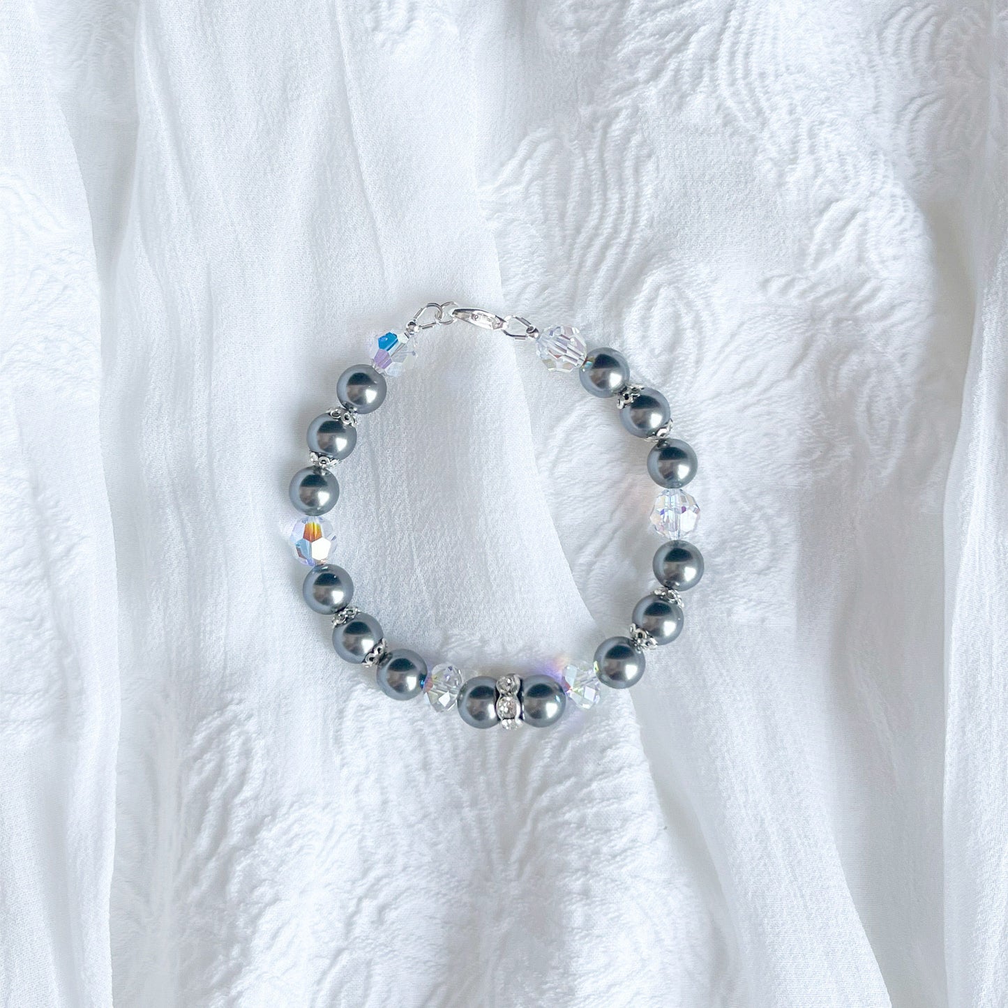 The Amélie Bracelet - Hand-Strung Crystal Pearl Bracelet - Dark Gray