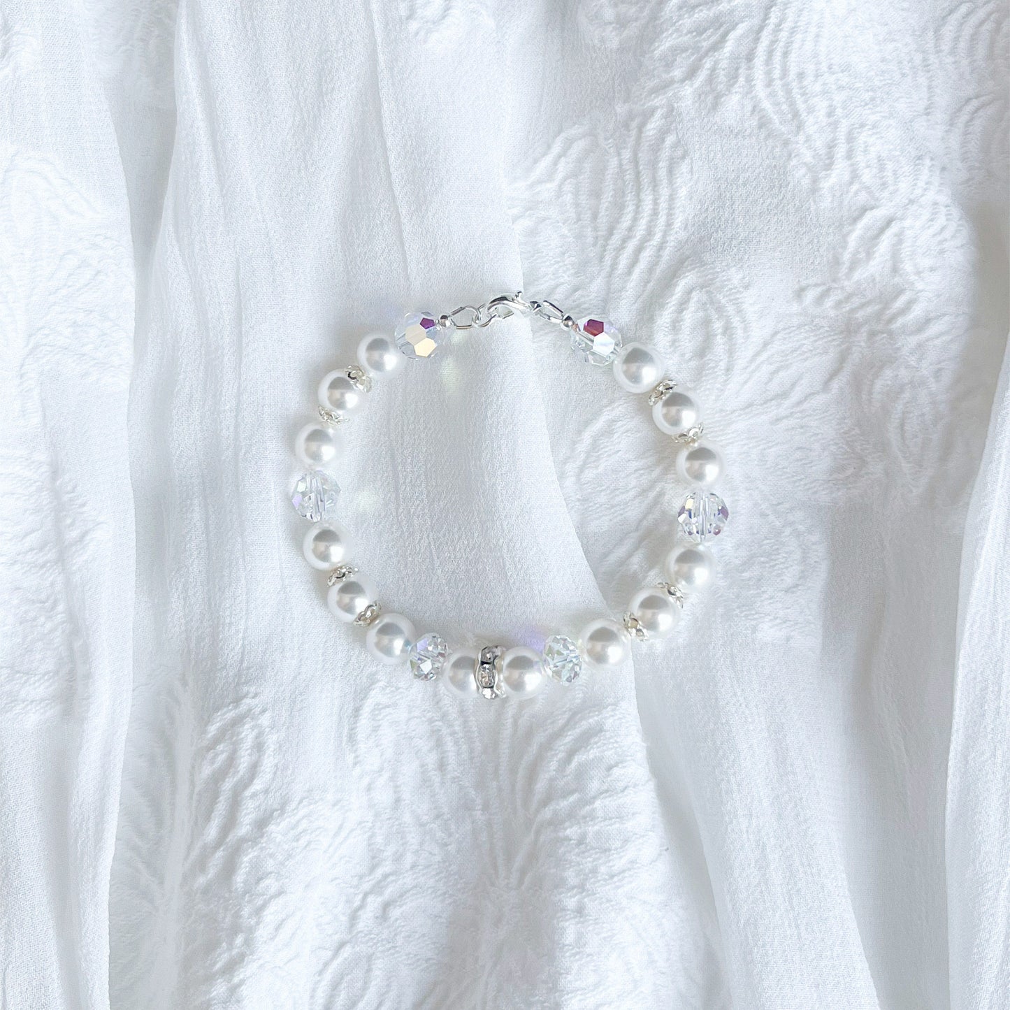 The Amélie Bracelet - Hand-Strung Crystal Pearl Bracelet - White